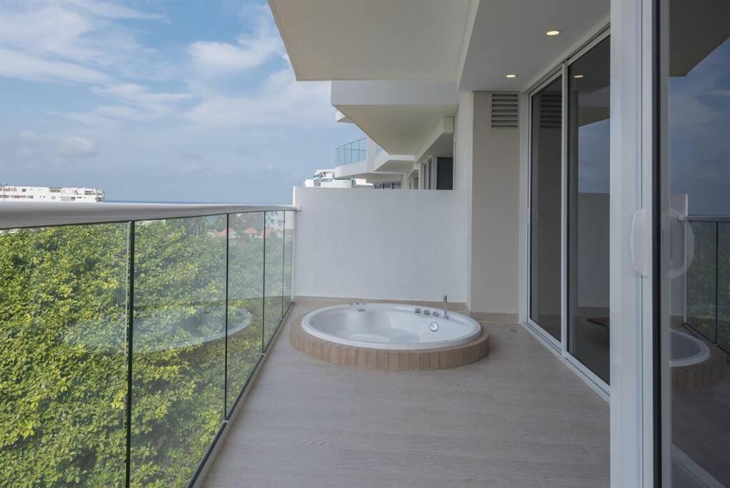 2bd Next To W Pvt Jacuzzi Martinique 74 Apartment *